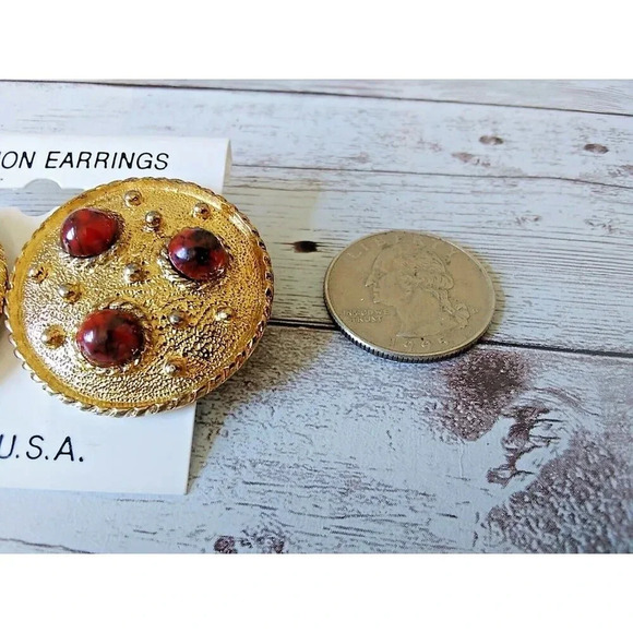 NWT Vibrant XL Vintage Circle 1980s Earrings - Picture 4 of 5